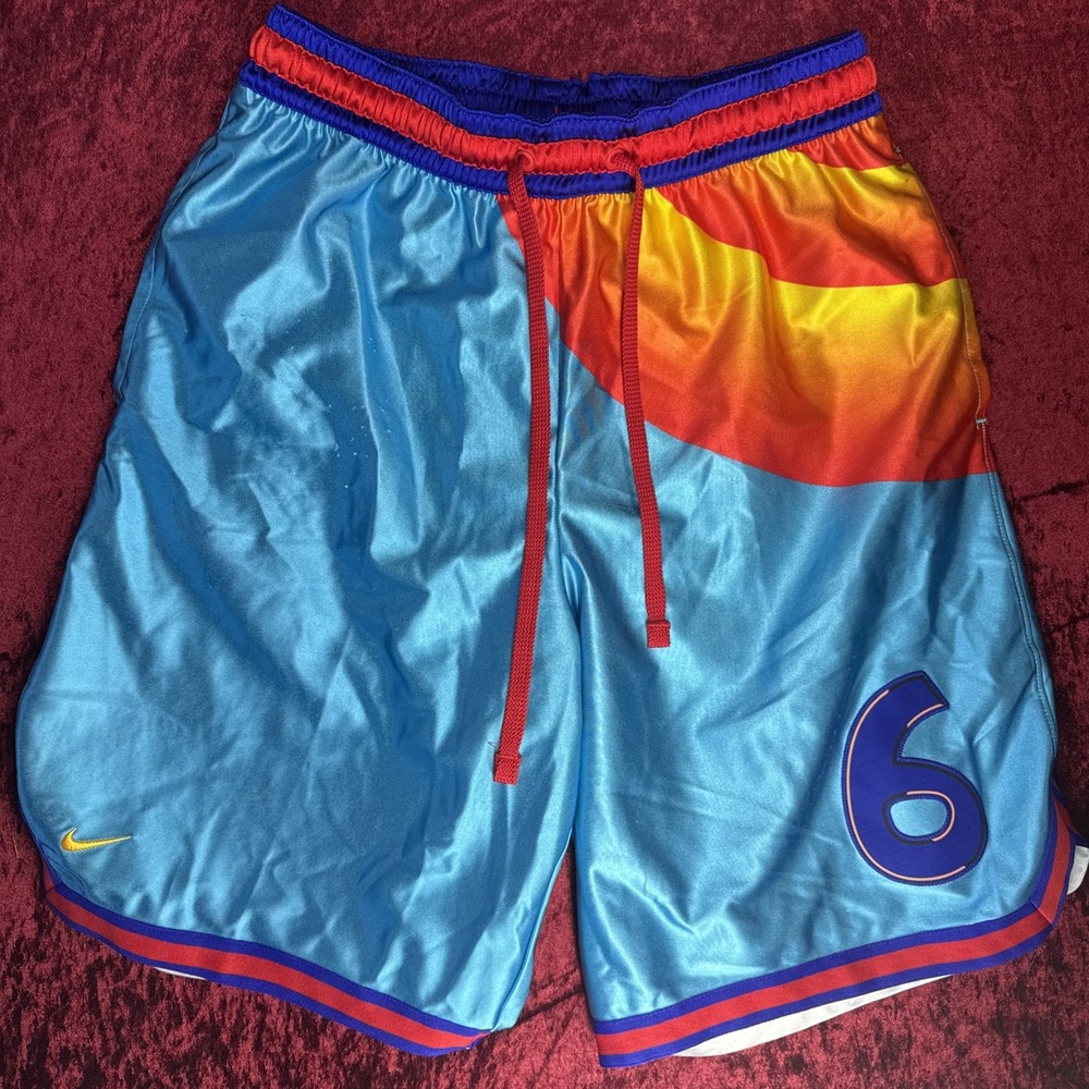 Nike LeBron James Space Jam Men's‎ Basketball Shorts Size L 2021 Tune Squad